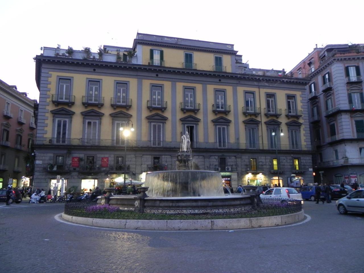 Hotel Domus Zapata Nápoles Exterior foto