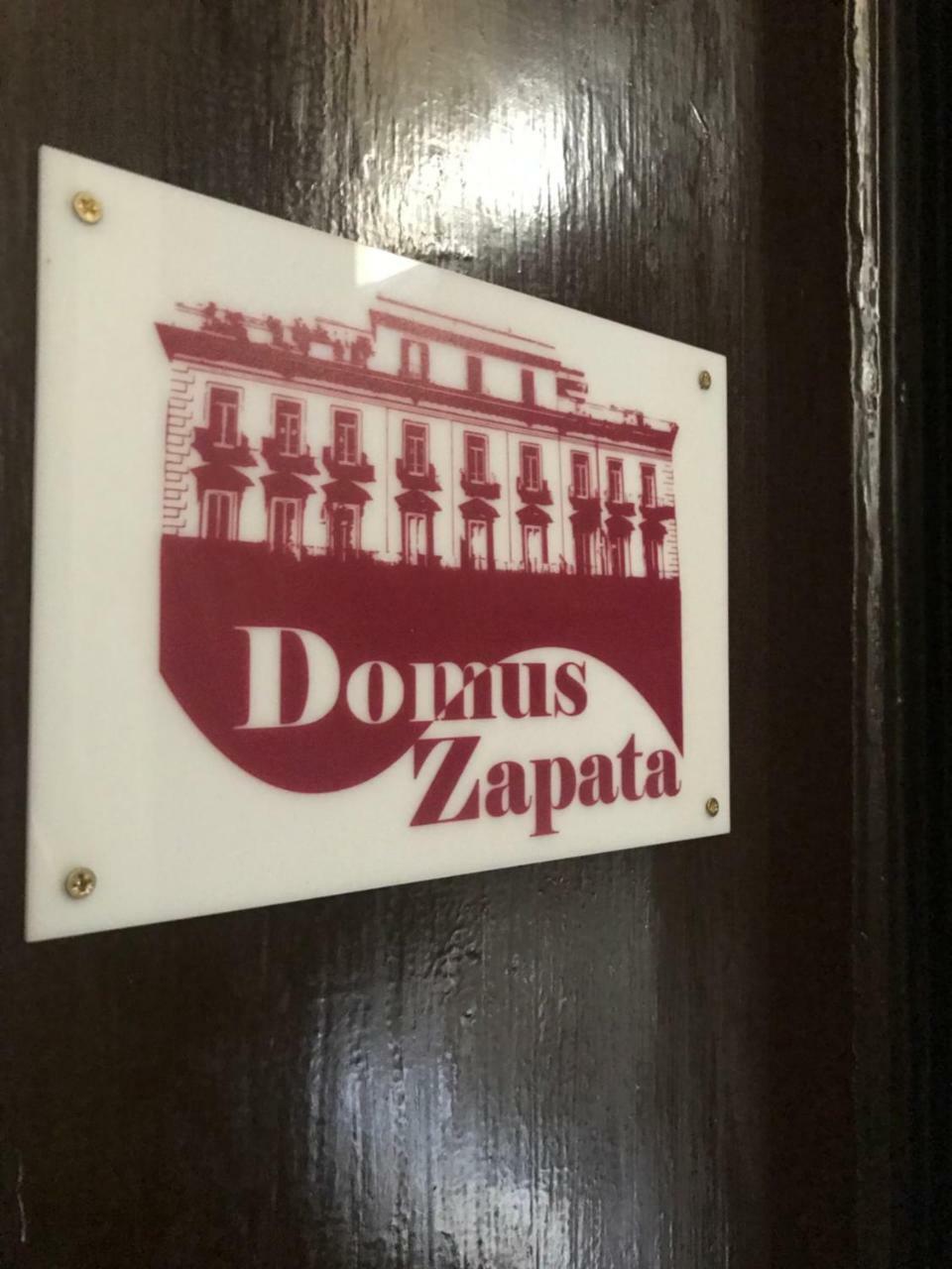 Hotel Domus Zapata Nápoles Exterior foto